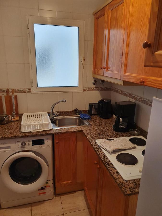 Apartment Close To All Amenities Торрев'єха Екстер'єр фото